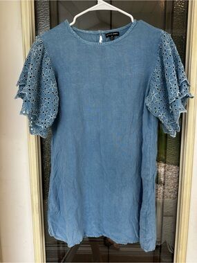 Style Envy Light Blue Eyelet Sleeve Casual Dress